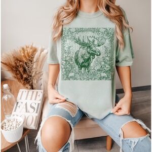 Moose Botanical Graphic Tee with Intricate Floral Border